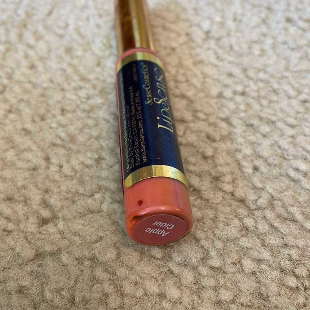 Apple cider LipSense